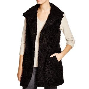 Theory Visterna Teddy Faux Fur Vest Small black